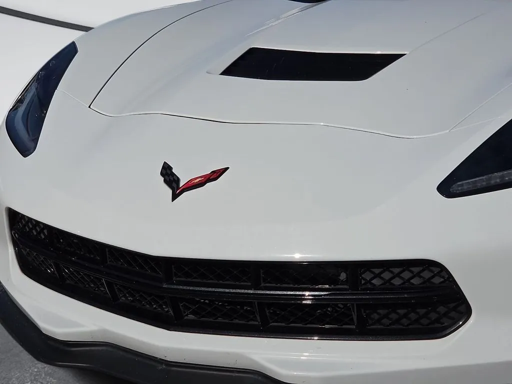Chevrolet Corvette photo 7