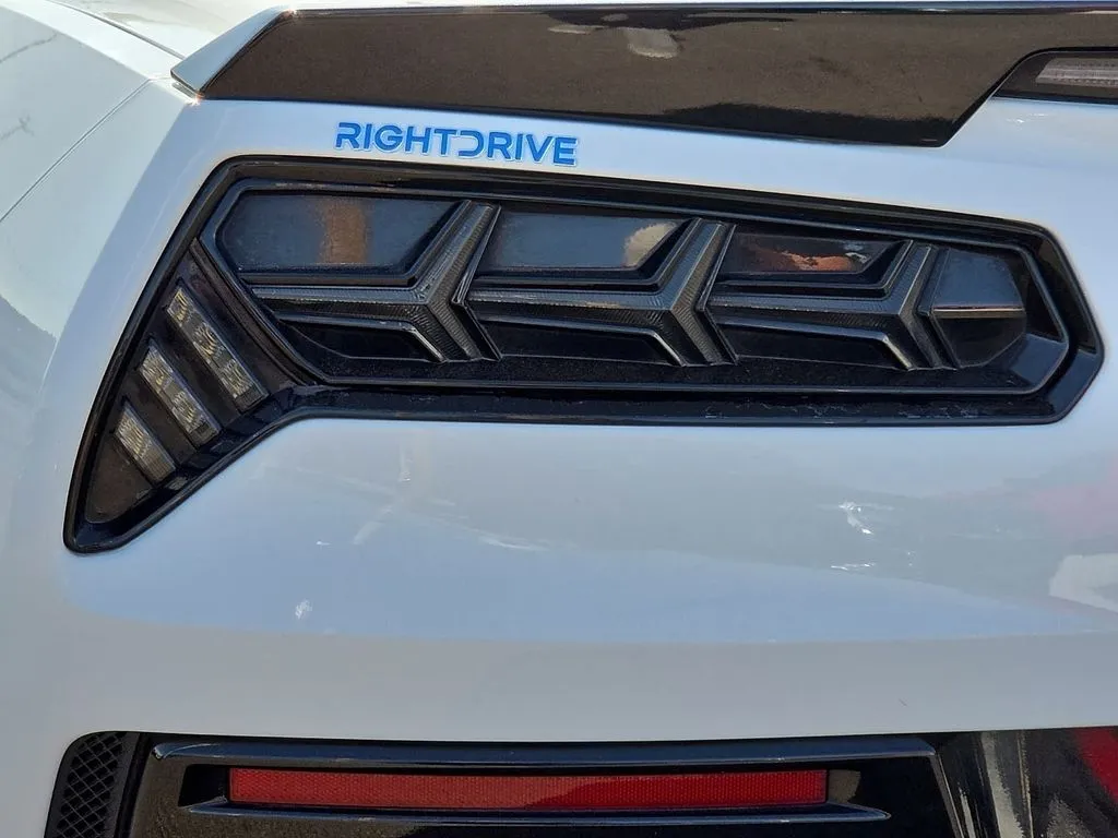 Chevrolet Corvette photo 10