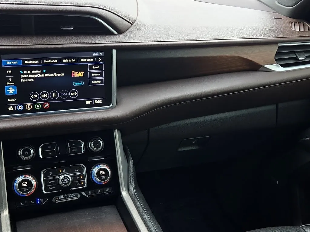 GMC Yukon photo 15