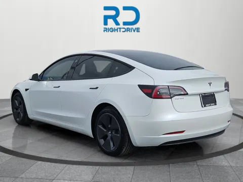 More photos of 2022 Tesla Model 3 at RightDrive - 8320 Gateway East, TX