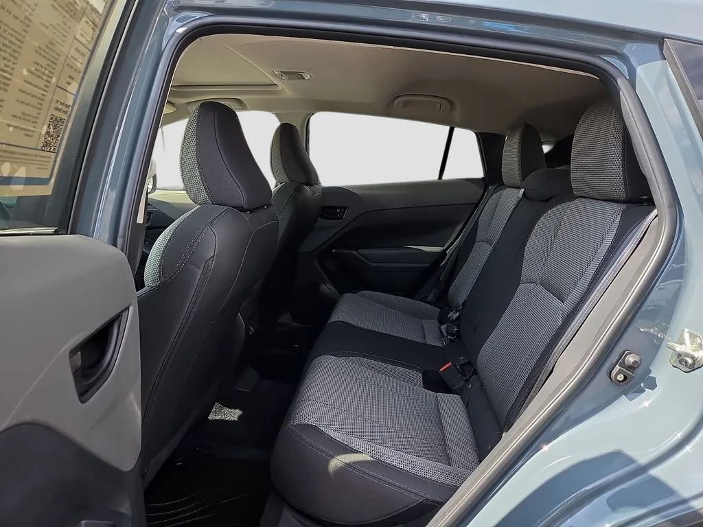 Subaru Crosstrek photo 14