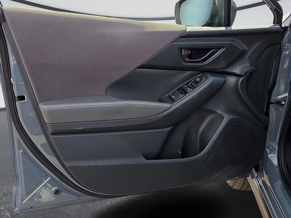 Subaru Crosstrek photo 16
