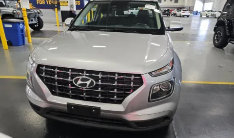 Photos of 2025 Hyundai Venue SEL for sale in El Paso, TX at RightDrive - 8320 Gateway East