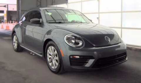 More photos of 2017 Volkswagen Beetle 1.8T at RightDrive - 8320 Gateway East, TX