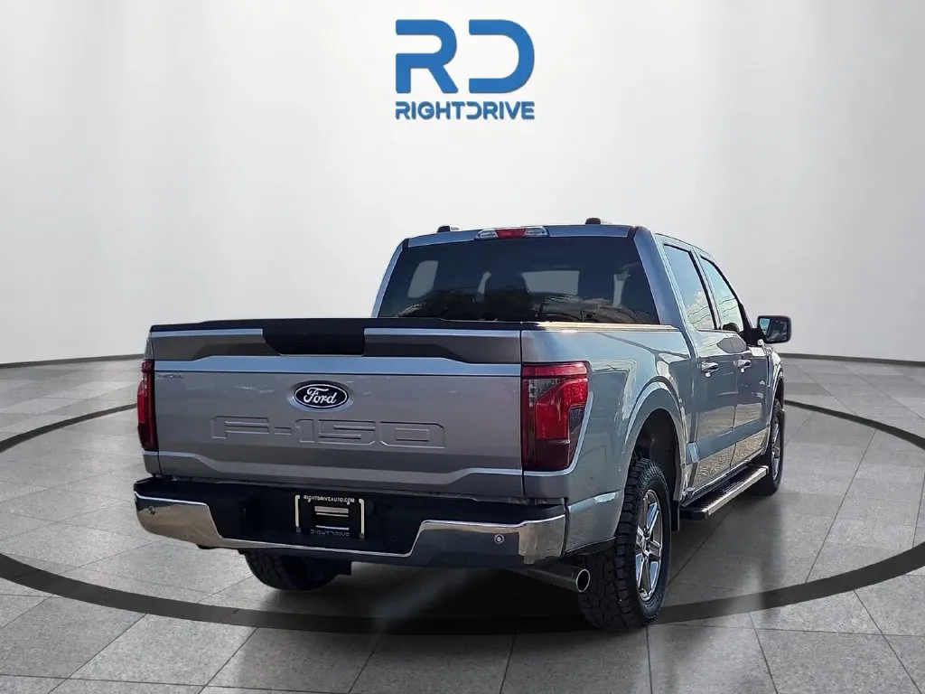 Ford F-150 photo 3