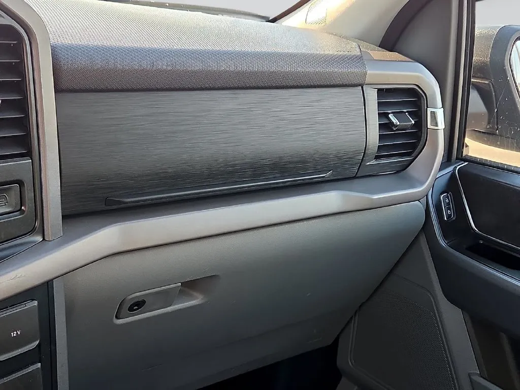 Ford F-150 photo 21