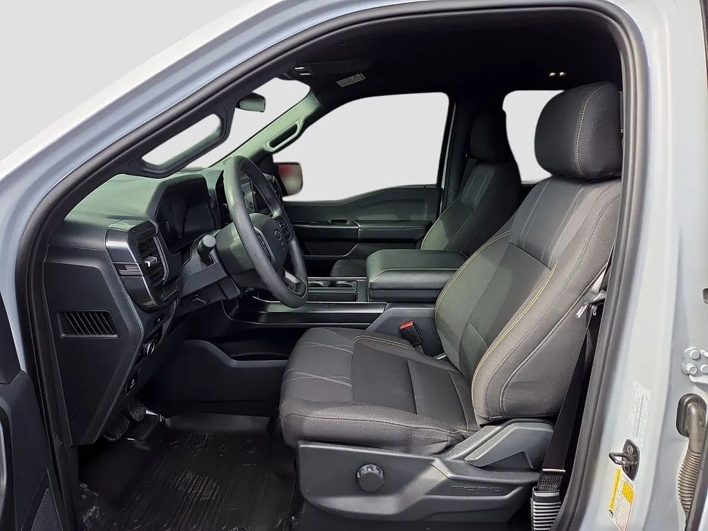 Ford F-150 photo 19