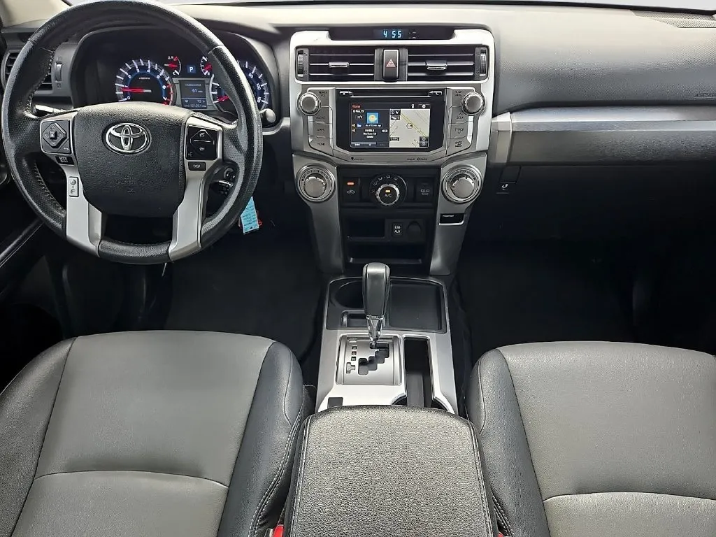 Toyota 4Runner photo 13