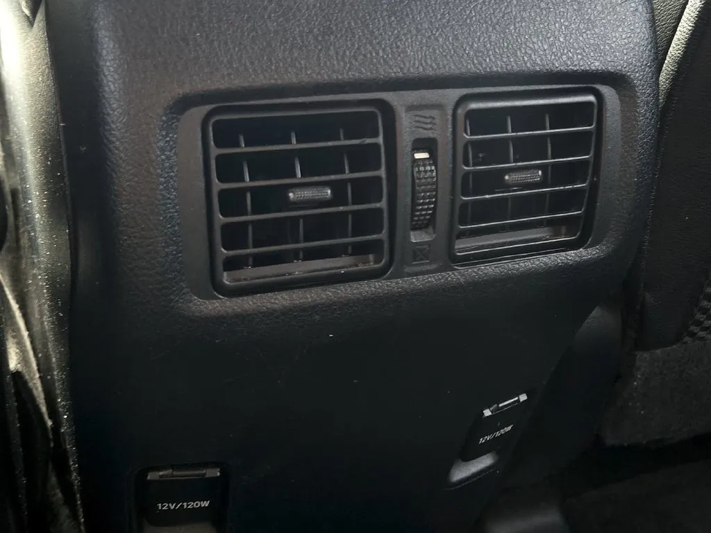 Toyota 4Runner photo 12