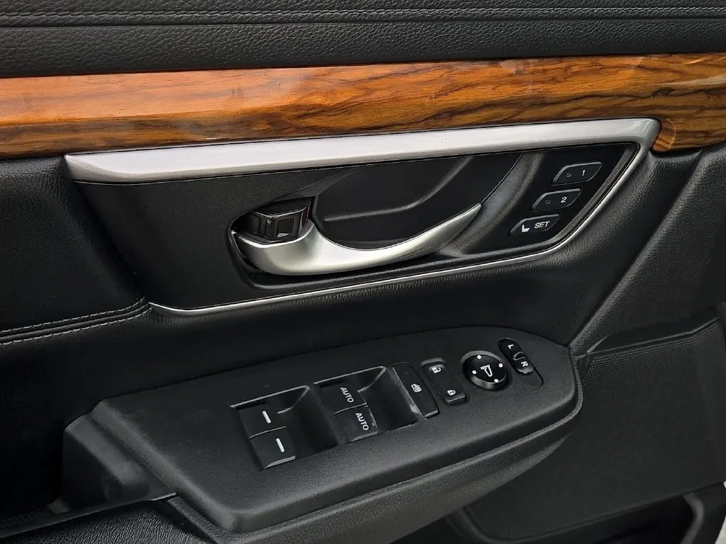 Honda CR-V photo 17