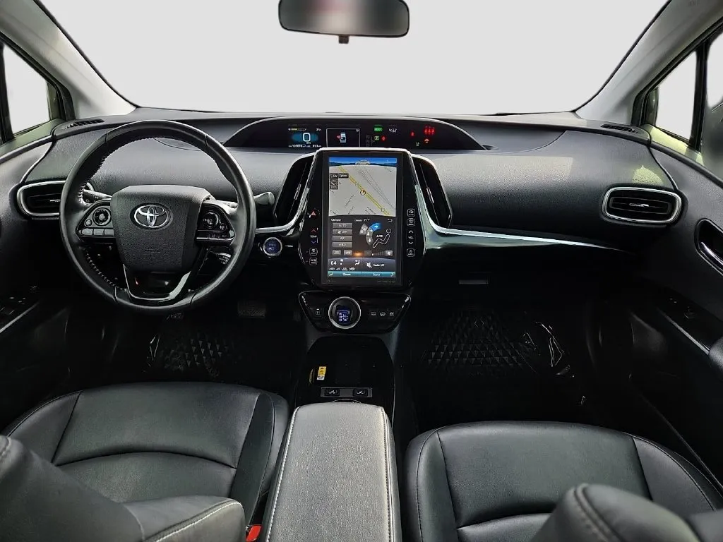 Toyota Prius photo 15
