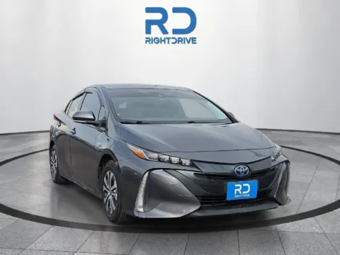 Gray 2021 Toyota Prius Prime XLE for sale in El Paso, TX