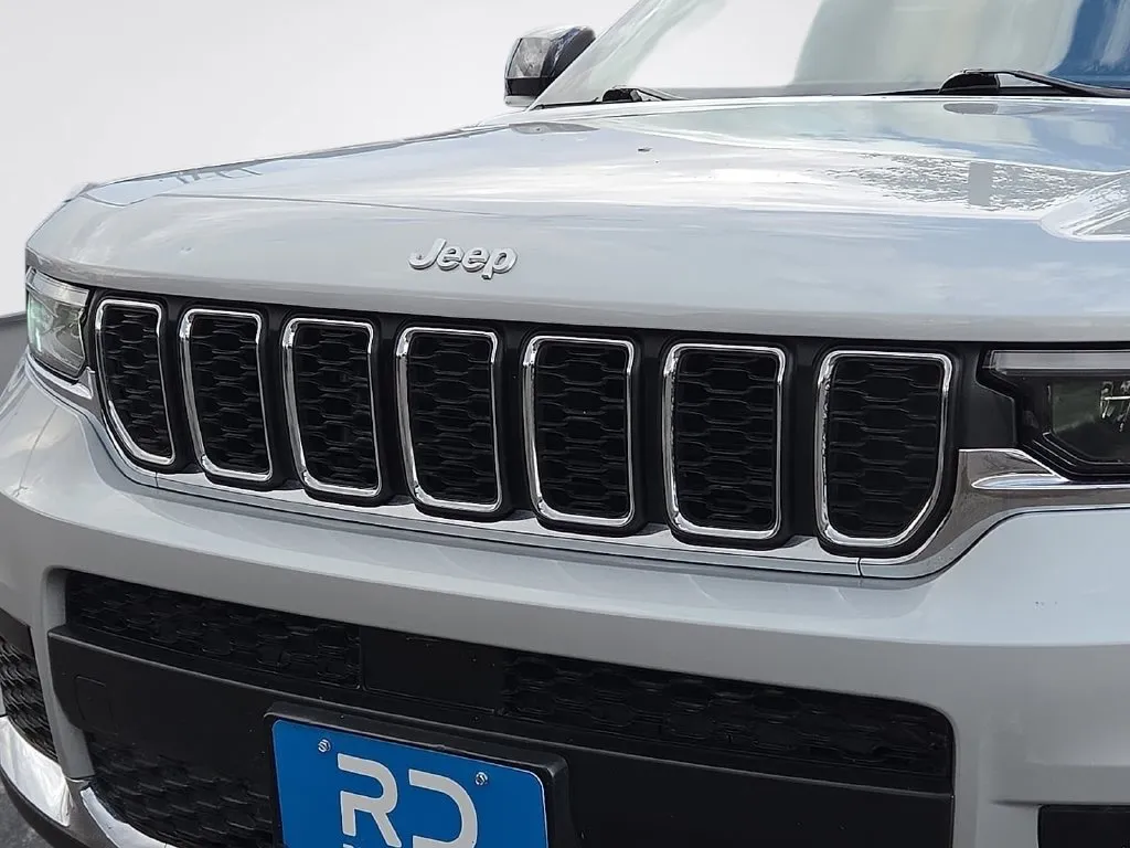 Jeep Grand Cherokee L photo 7