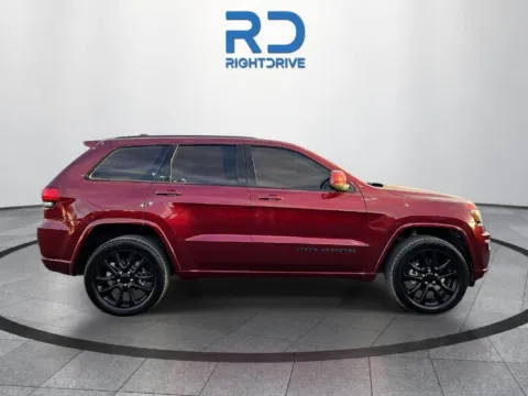 Photos of 2020 Jeep Grand Cherokee Altitude for sale in El Paso, TX at RightDrive - 8320 Gateway East