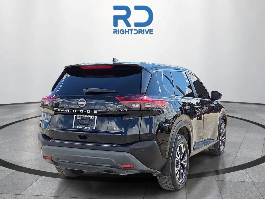 Nissan Rogue photo 3