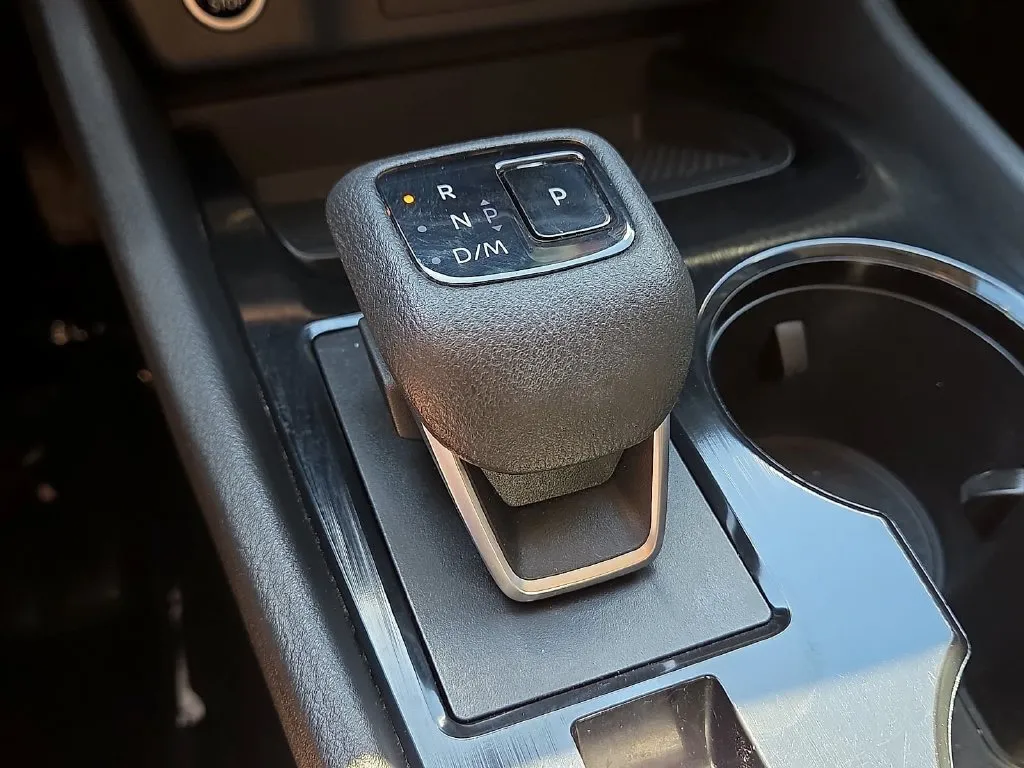 Nissan Rogue photo 25