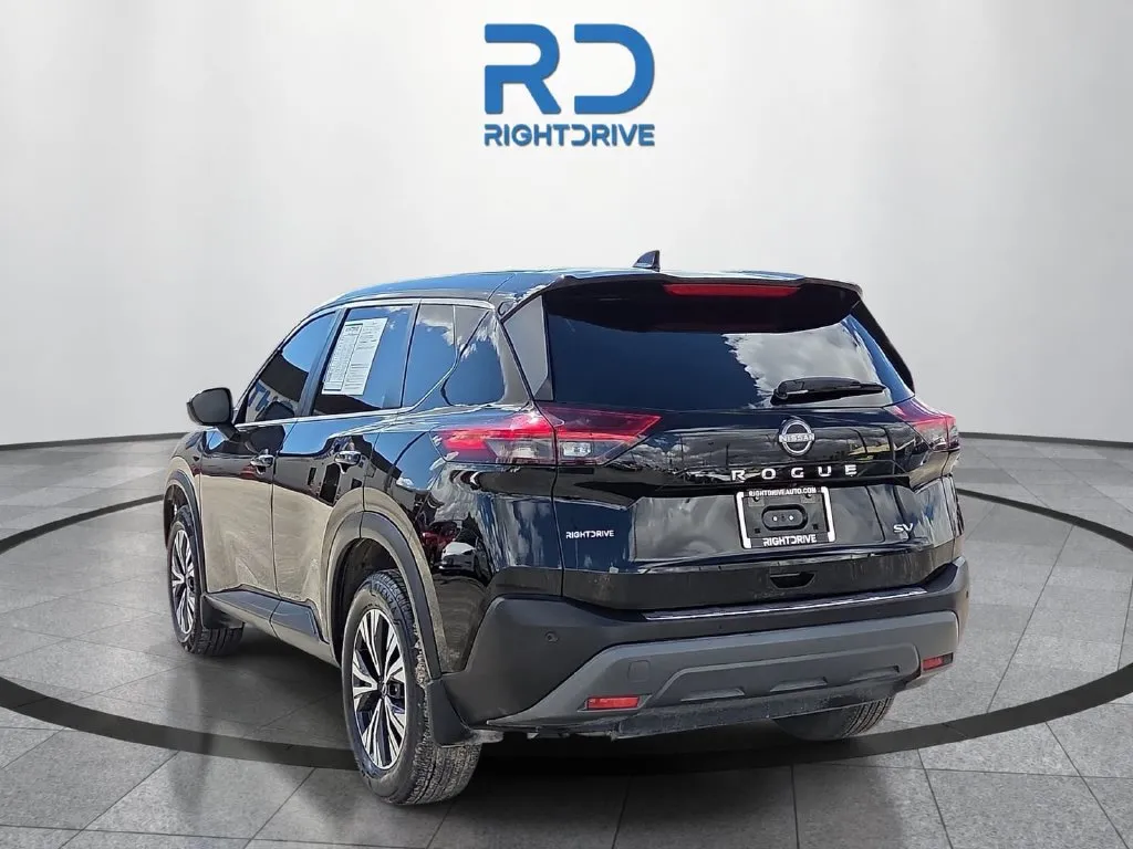 Nissan Rogue photo 4