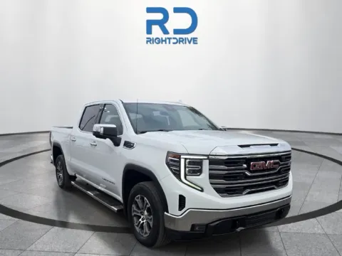 White 2025 GMC Sierra 1500 SLT for sale in El Paso, TX