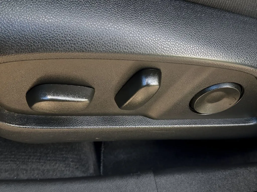 Chevrolet Equinox photo 18