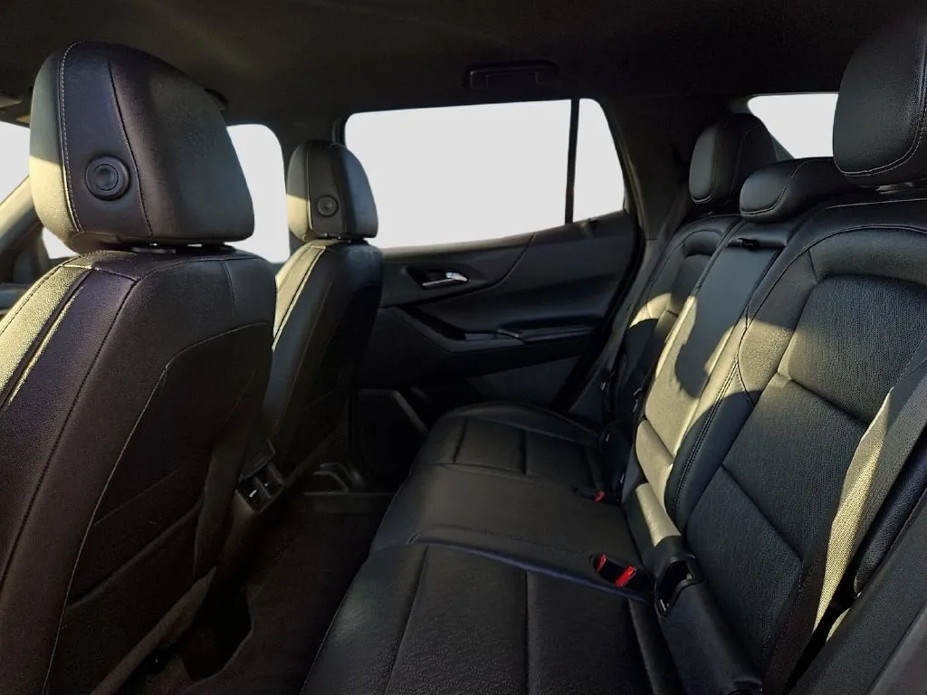 Chevrolet Equinox photo 11