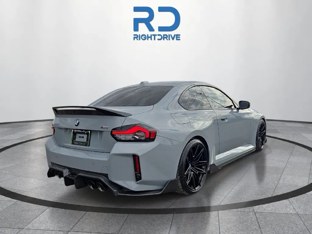 BMW M2 photo 3