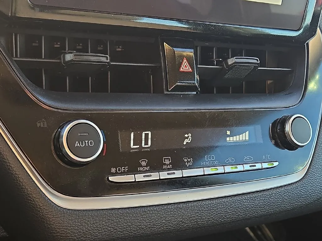Toyota Corolla photo 20