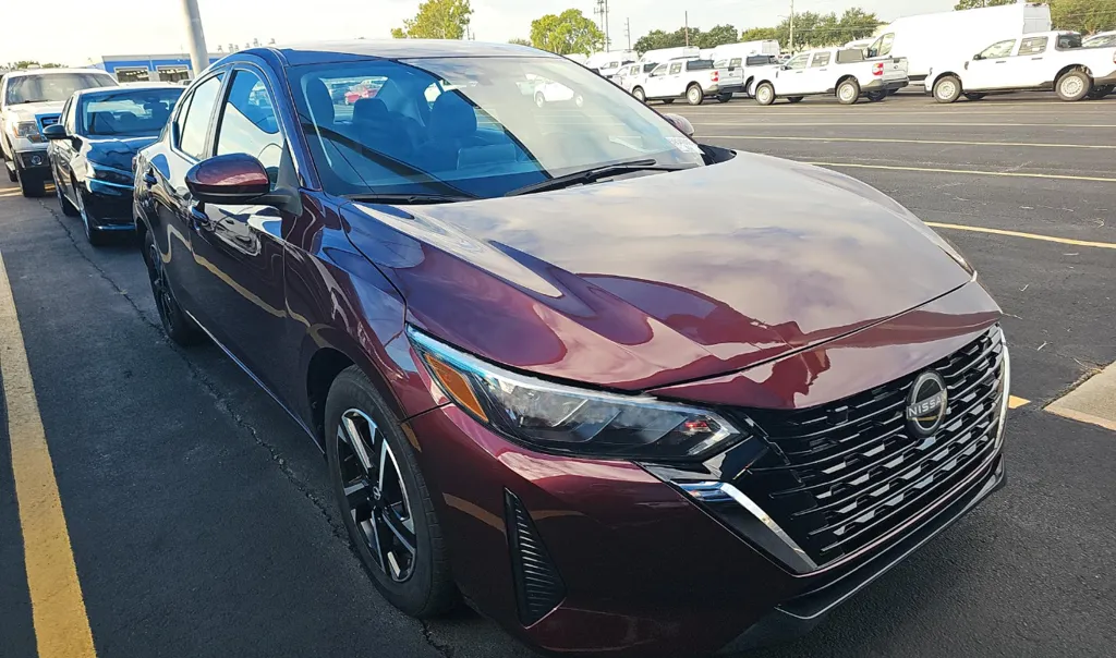 Nissan Sentra photo 3