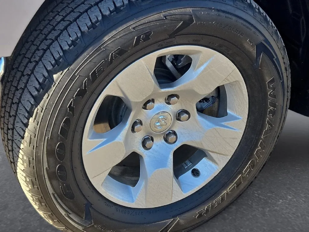 Ram 1500 photo 8