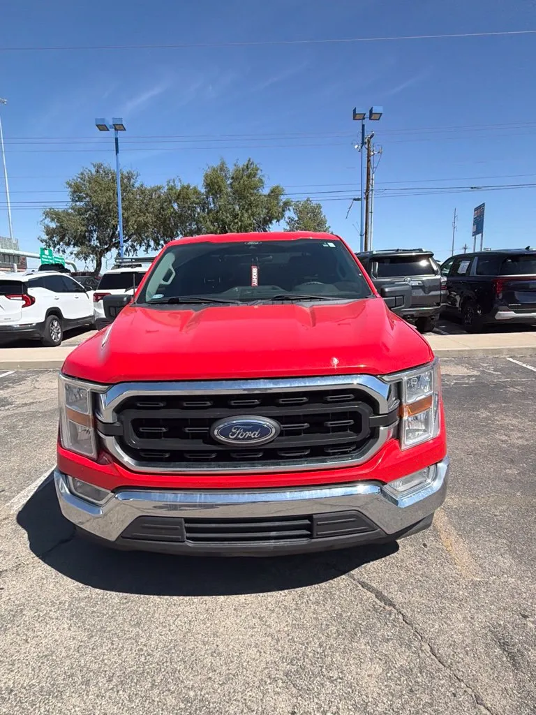 Ford F-150 photo 2