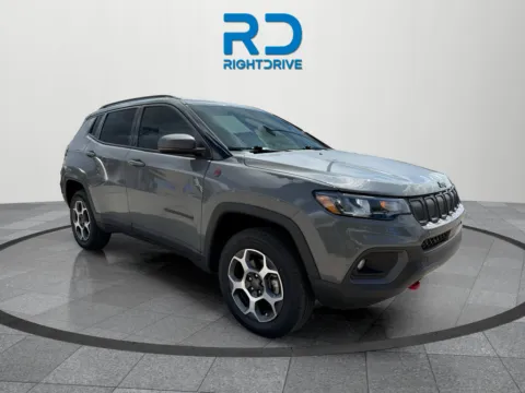 Gray 2022 Jeep Compass Trailhawk for sale in El Paso, TX