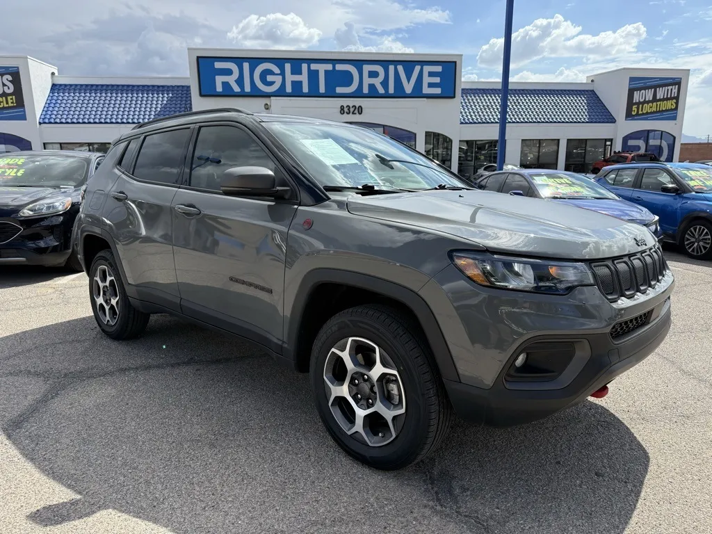 Gray 2022 Jeep Compass Trailhawk for sale in El Paso, TX