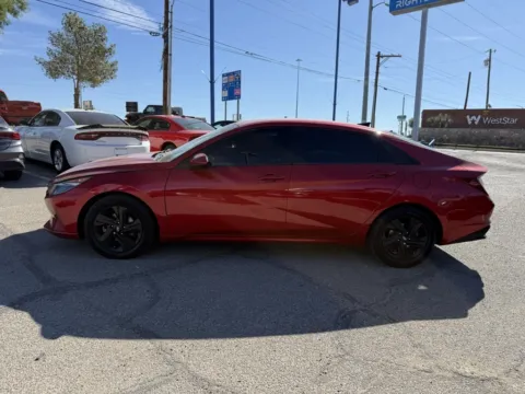 More photos of 2021 Hyundai Elantra SEL at RightDrive - 8320 Gateway East, TX