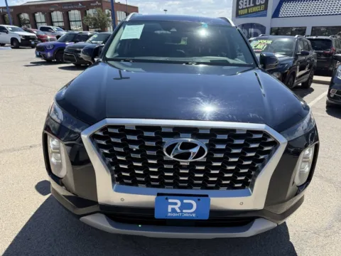 Photos of 2021 Hyundai Palisade Limited for sale in El Paso, TX at RightDrive - 8320 Gateway East