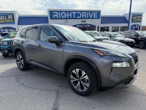 Gray 2022 Nissan Rogue SV for sale in El Paso, TX