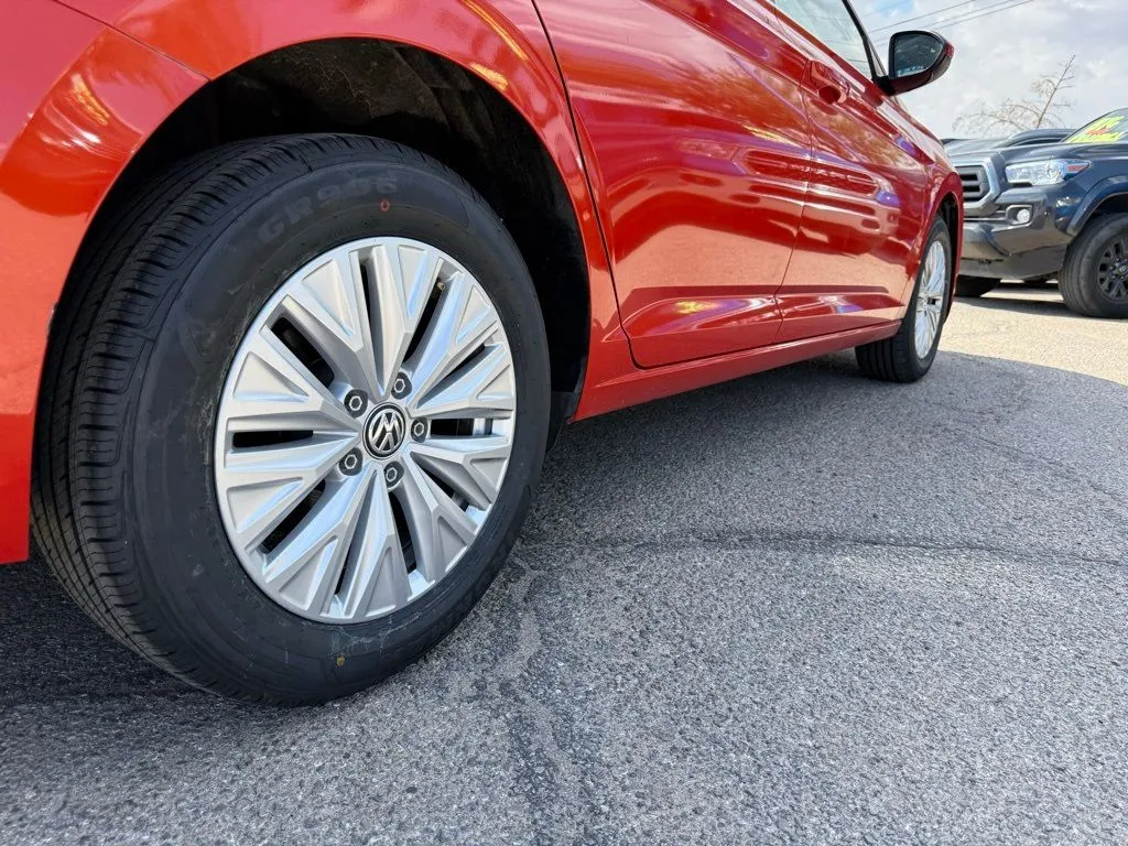 2019 Volkswagen Jetta S - Photo 9