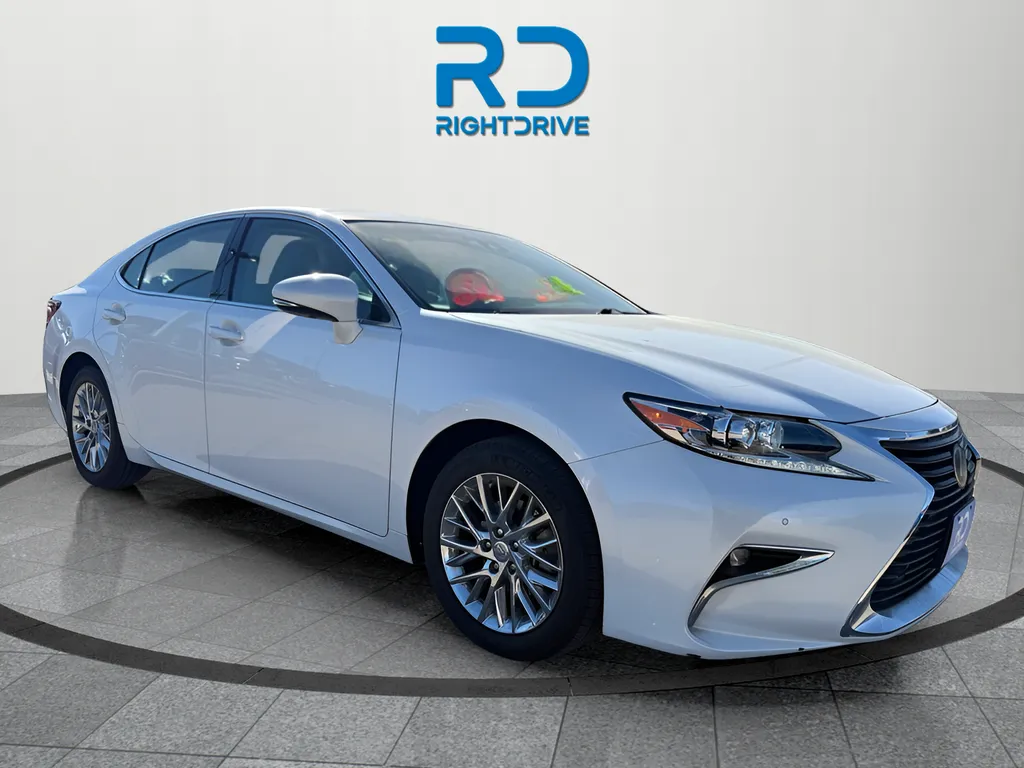 White 2017 Lexus ES 350 for sale in El Paso, TX