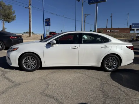 More photos of 2017 Lexus ES 350 at RightDrive - 8320 Gateway East, TX