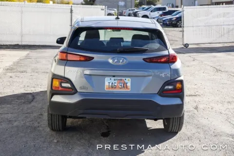 More photos of 2021 Hyundai Kona SE at Prestman Auto, UT