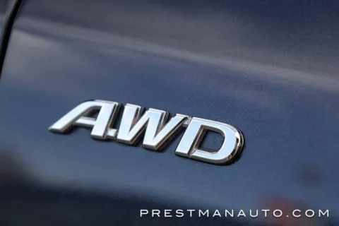 More photos of 2019 Toyota Sienna XLE Premium at Prestman Auto, UT