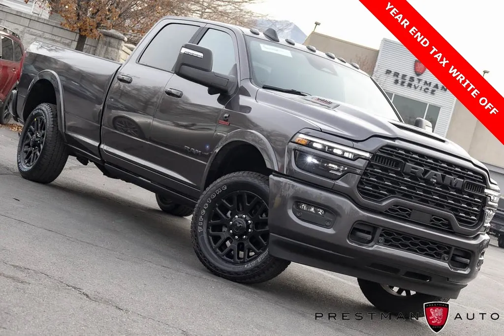 2025 RAM Ram 3500 Pickup Limited's photo