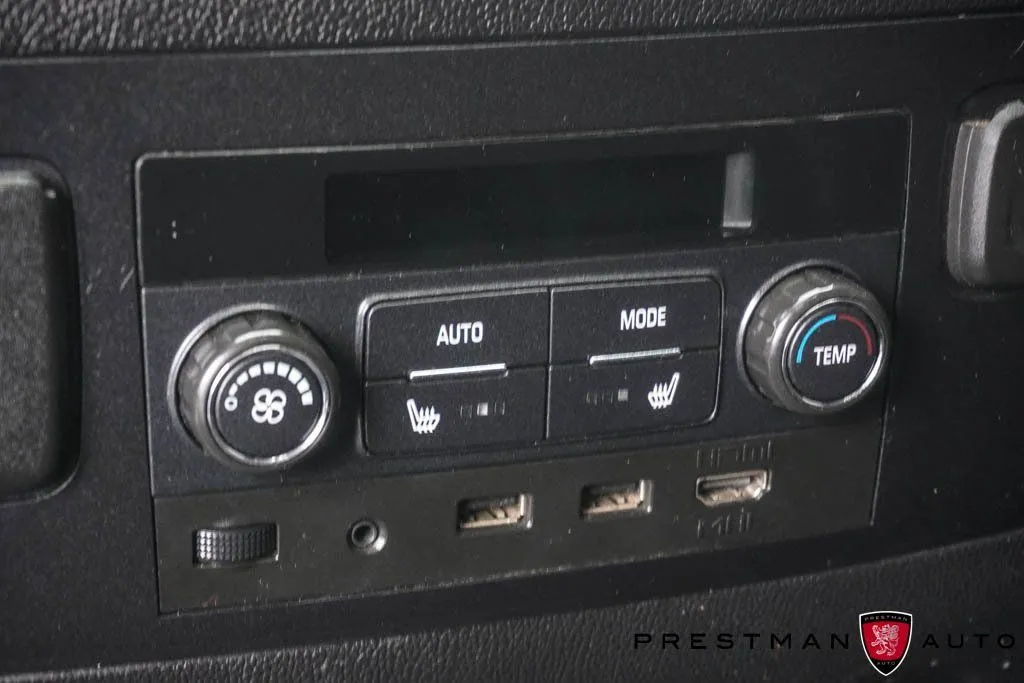 2018 Chevrolet Tahoe Premier - Photo 38