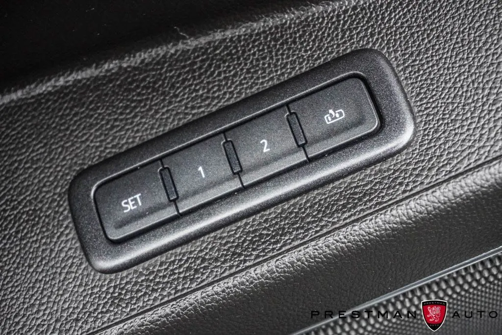 2018 Chevrolet Tahoe Premier - Photo 21