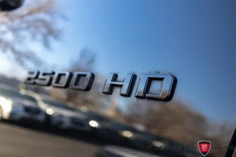 More photos of 2022 Chevrolet Silverado 2500HD Custom at Prestman Auto, UT