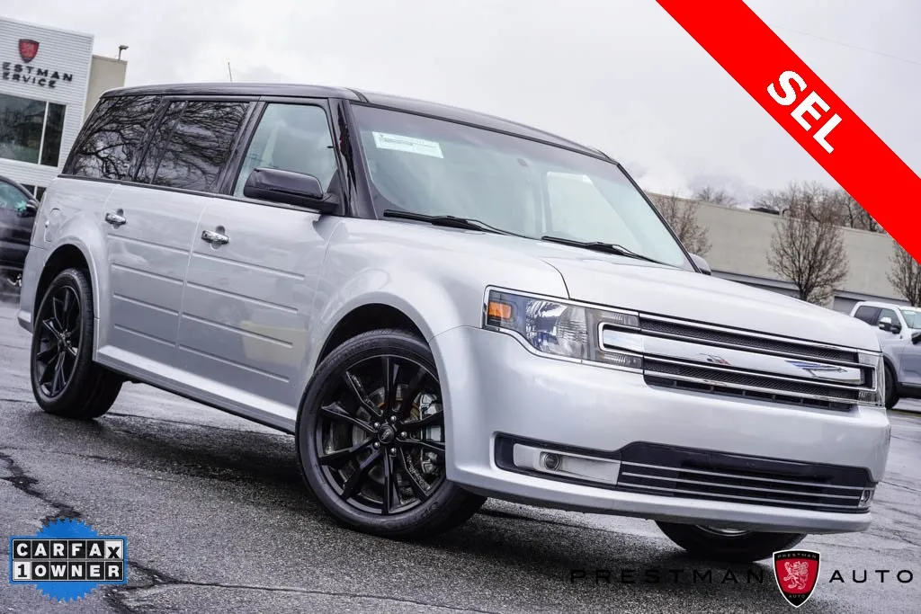 2018 Ford Flex SEL's photo
