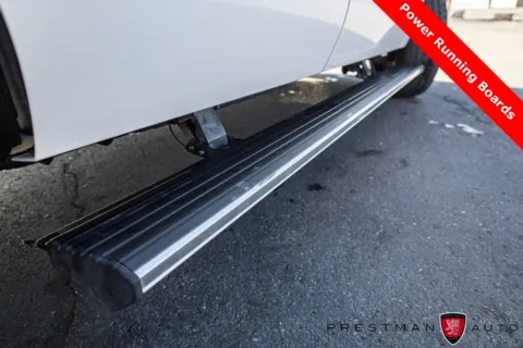 More photos of 2019 Ford Expedition Platinum at Prestman Auto, UT