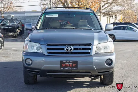 Photos of 2005 Toyota Highlander V6 for sale in Salt Lake City, UT at Prestman Auto