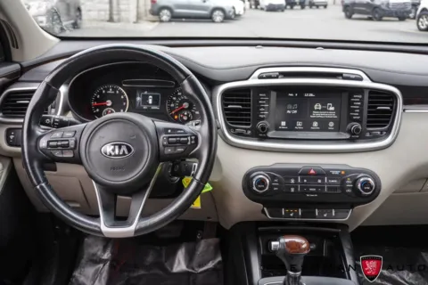 Photos of 2018 Kia Sorento LX for sale in Salt Lake City, UT at Prestman Auto