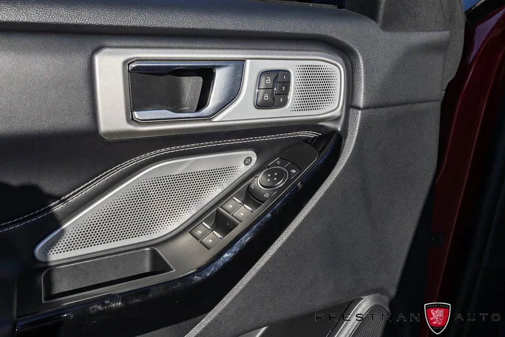 2022 Ford Explorer ST - Photo 28