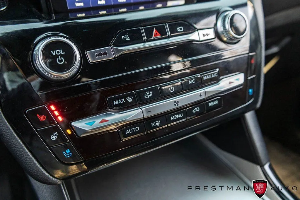 2022 Ford Explorer ST - Photo 39