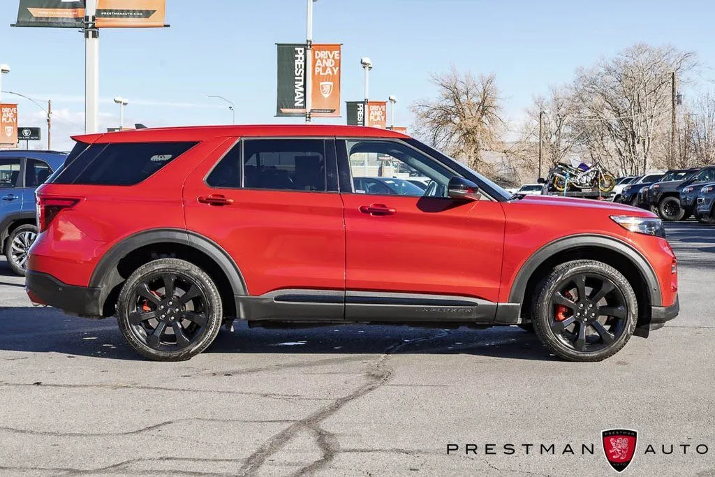 2022 Ford Explorer ST - Photo 22